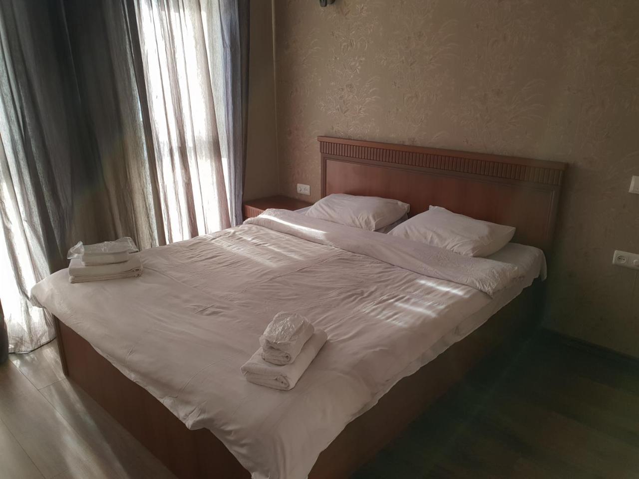 BATUMI APARTMENTS Guli Exterior foto