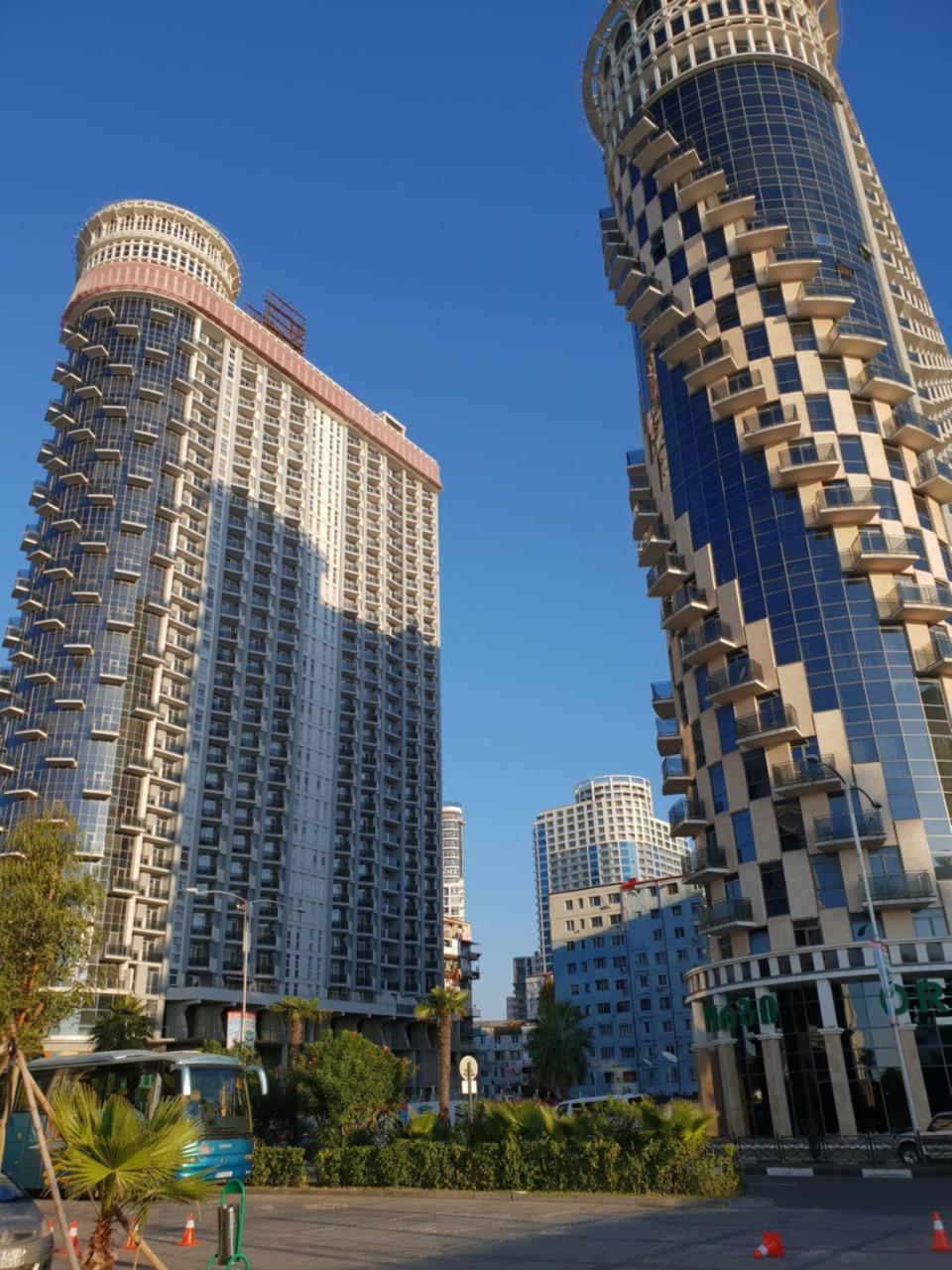 BATUMI APARTMENTS Guli Exterior foto