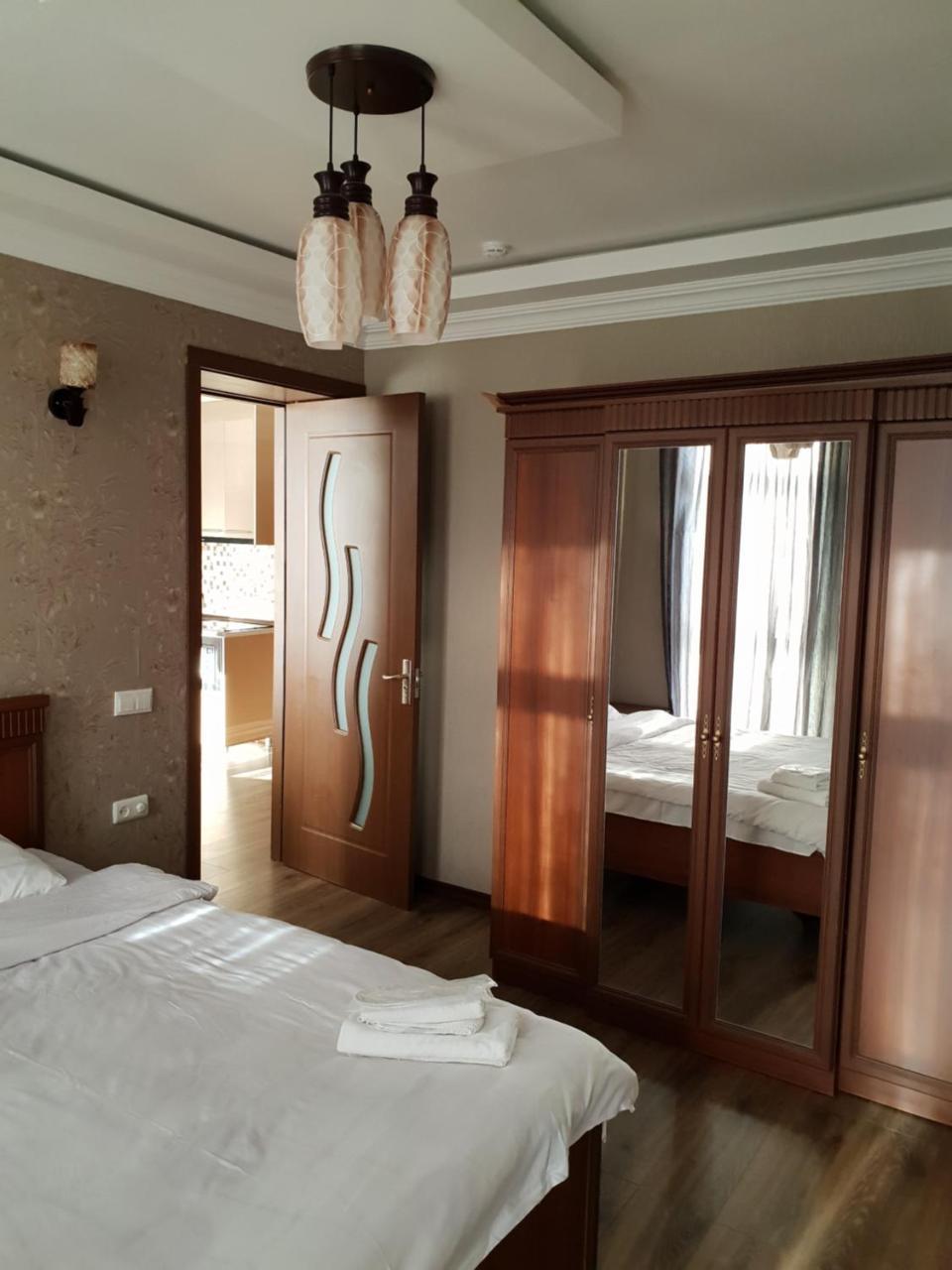 BATUMI APARTMENTS Guli Exterior foto