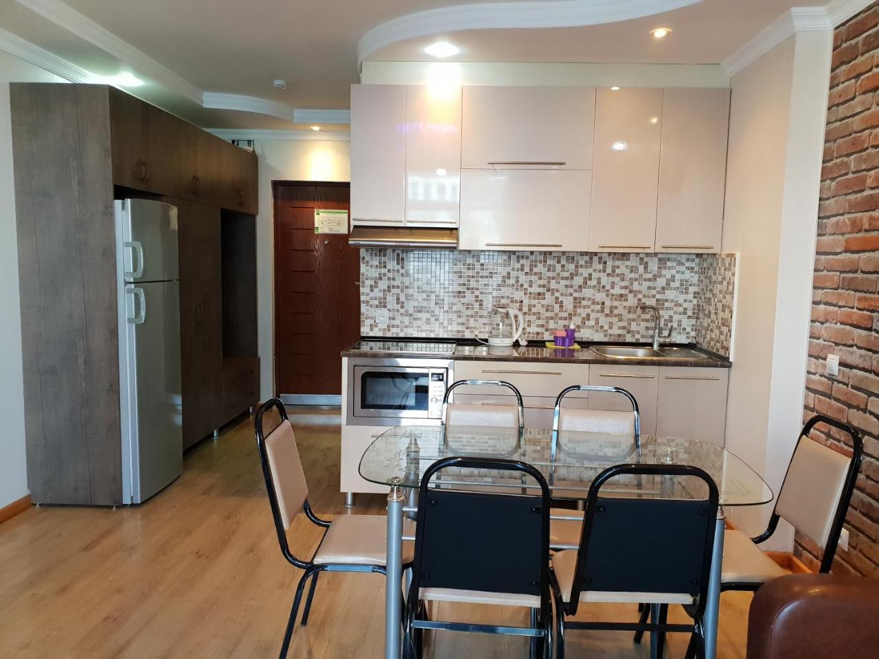 BATUMI APARTMENTS Guli Exterior foto